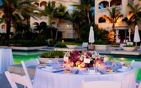 Grace Bay Club